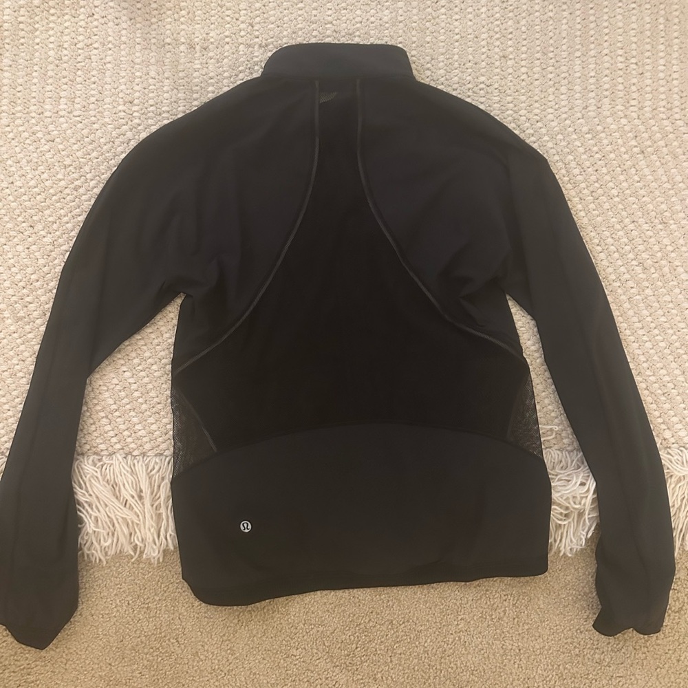 Lululemon Jacket - Picture 3 of 4